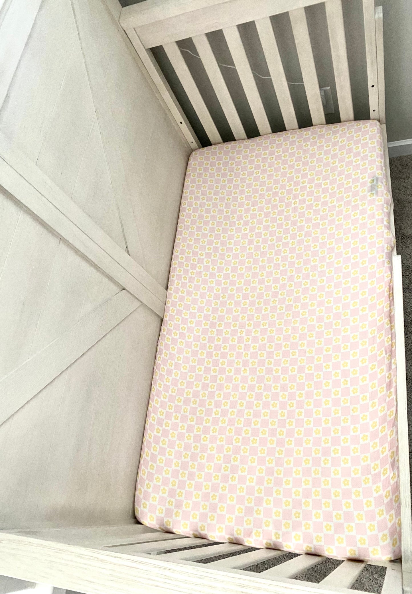 Pink Daisy Muslin Bamboo Crib Sheet